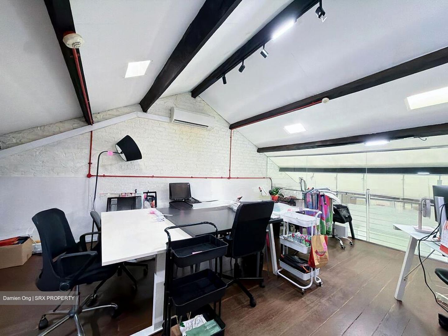Banda Street (D1), Office #522467921